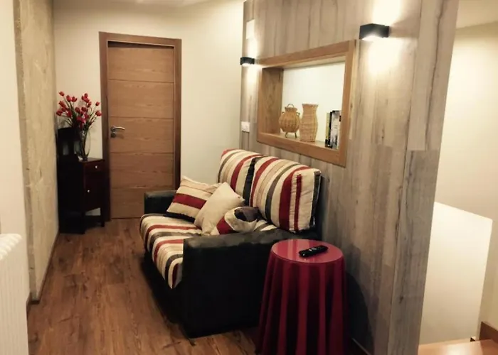 Kır Evi O Canton A Bola